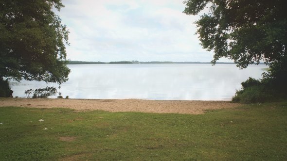 Sjöholmens badplats